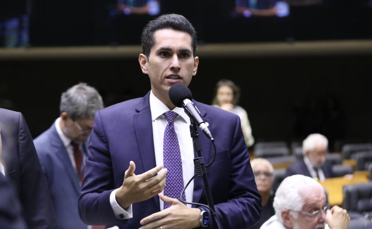 Discussão e votação de propostas legislativas. Dep. Domingos Neto (PSD - CE)