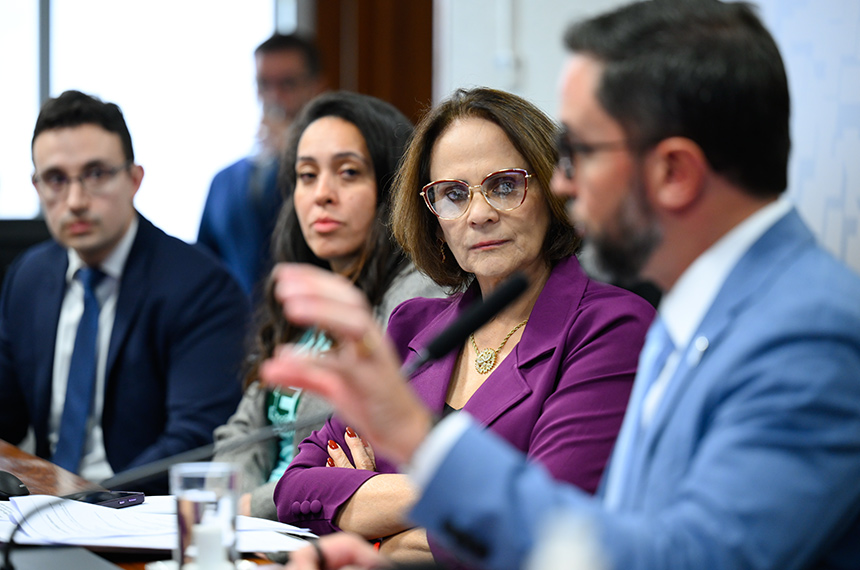 Especialistas defendem monitoramento neurológico para evitar sequelas em bebês