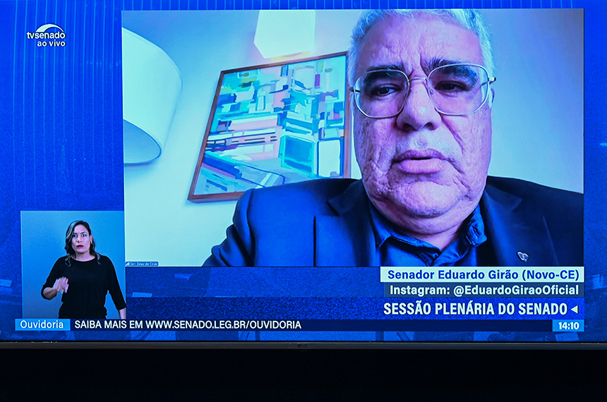 Em pronunciamento, via videoconferência, senador Eduardo Girão (Novo-CE).