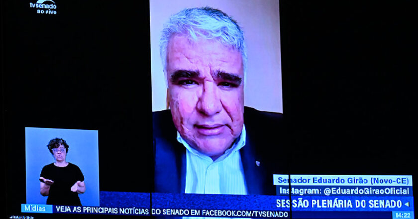 Girão defende redução de mandato de senador para cinco anos