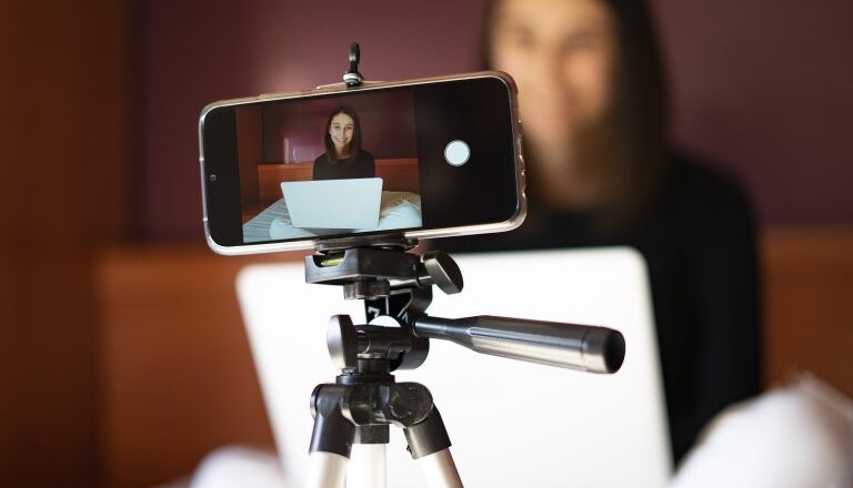 Grupo de trabalho debate atuação de influenciadores mirins e riscos de trabalho infantil digital – Notícias