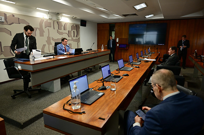 Identificação de áreas perigosas em aplicativos de navegação avança na CSP