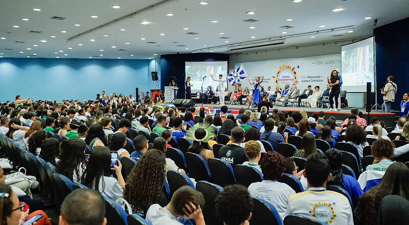 Lula participa da etapa nacional da Conferência Infantojuvenil pelo Meio Ambiente. Assista
