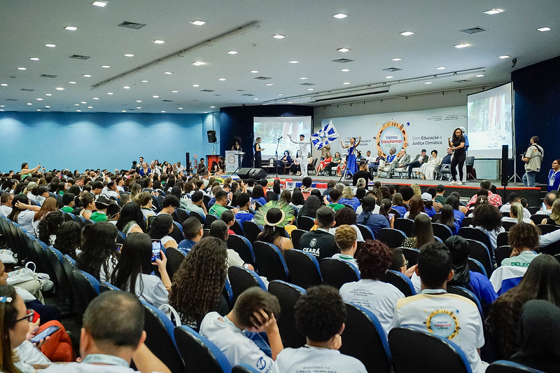 Lula participa da etapa nacional da Conferência Infantojuvenil pelo Meio Ambiente. Assista