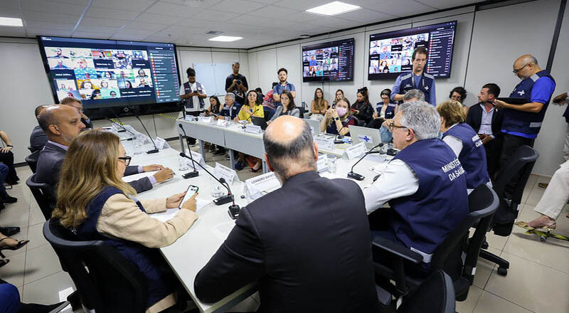 Ministro da Saúde anuncia ações estratégicas para tratar intoxicação por metanol