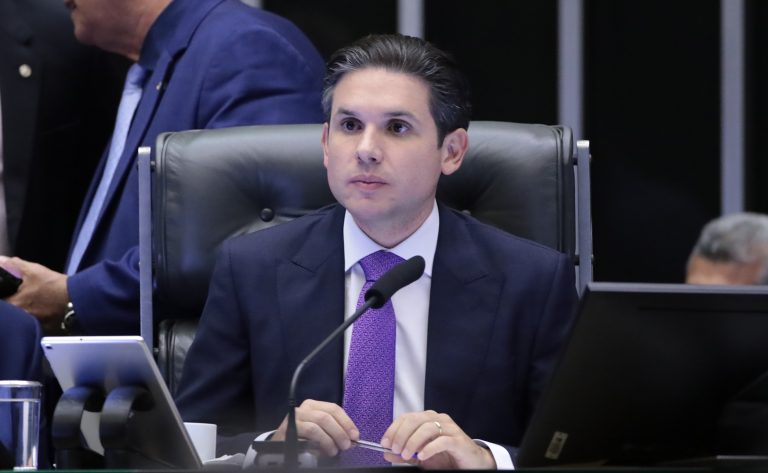 Discussão e votação de propostas legislativas. Presidente da Câmara dos Deputados, Hugo Motta (REPUBLICANOS - PB)