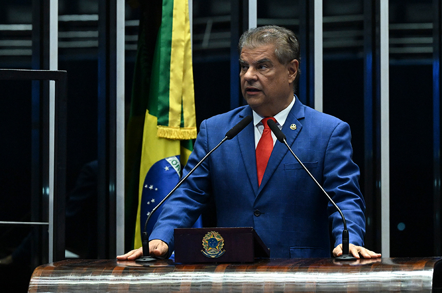 Em discurso, à tribuna, senador Nelsinho Trad (PSD-MS).