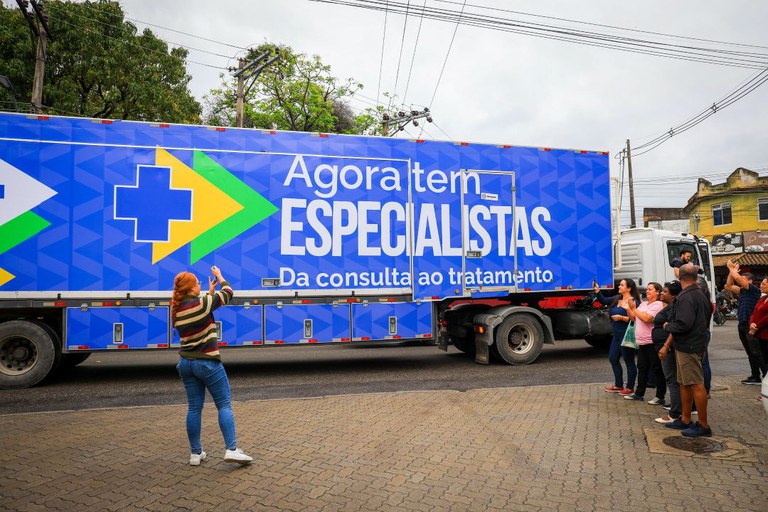 Novas carretas da saúde da mulher levam oferta de exames e diagnóstico de câncer para quatro estados