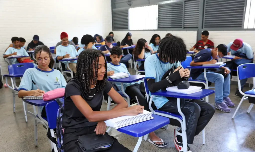 Presidente Lula assina decreto que cria compromisso pelo ensino da matemática