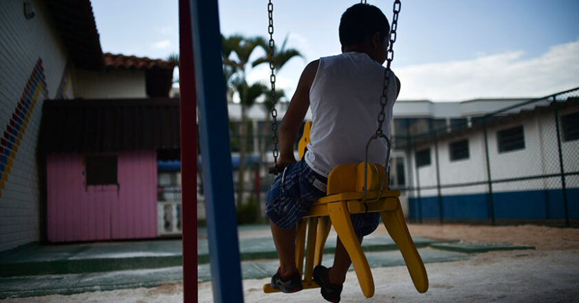 Sancionada lei que torna ato ilícito civil o abandono afetivo de criança e adolescente