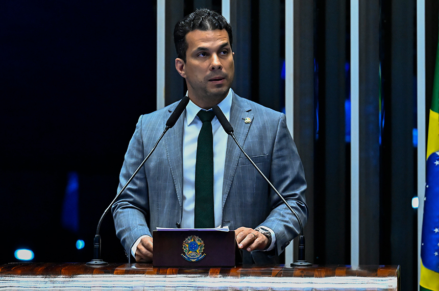 Em discurso, à tribuna, senador Irajá (PSD-TO).