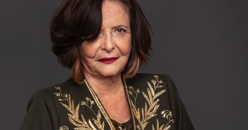 Heloísa Teixeira toma posse na Academia Brasileira de Letras