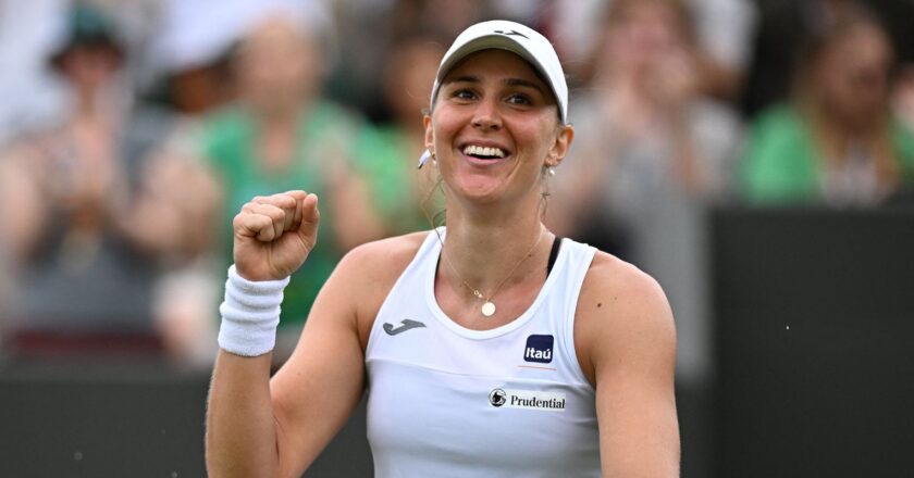 Bia Haddad vai às oitavas na simples e avança nas duplas de Wimbledon