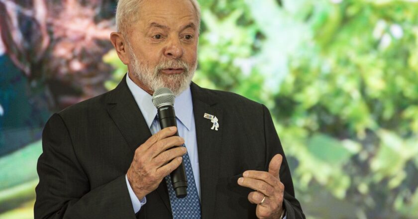Lula firma normas de iniciativas para mejorar acceso a los alimentos
