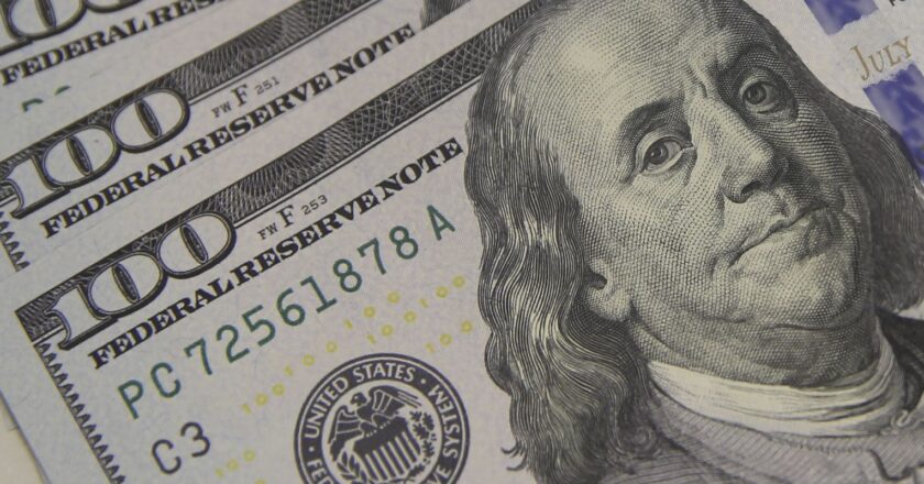 Balança comercial tem superávit de US$ 10,592 bilhões em junho