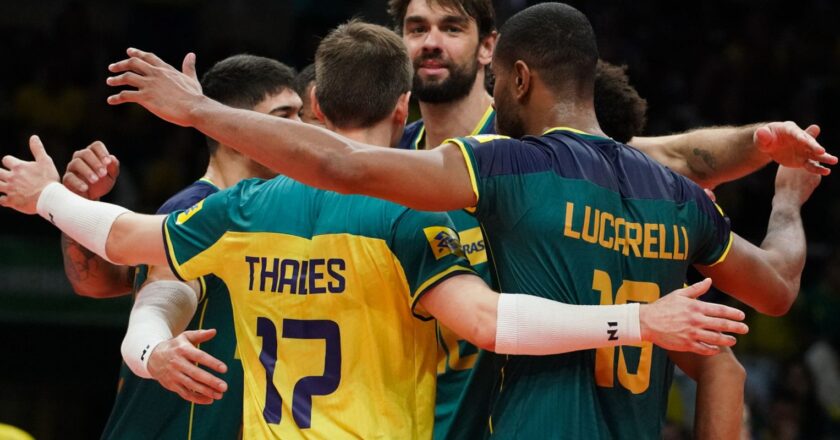 Vôlei: Brasil bate Cuba e mantém chances de classificação para Paris