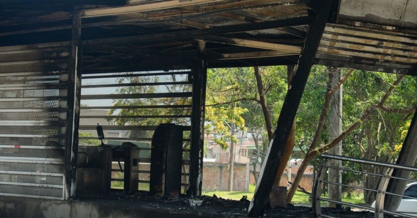 Postos de saúde na zona oeste do Rio são fechados um dia após ataques