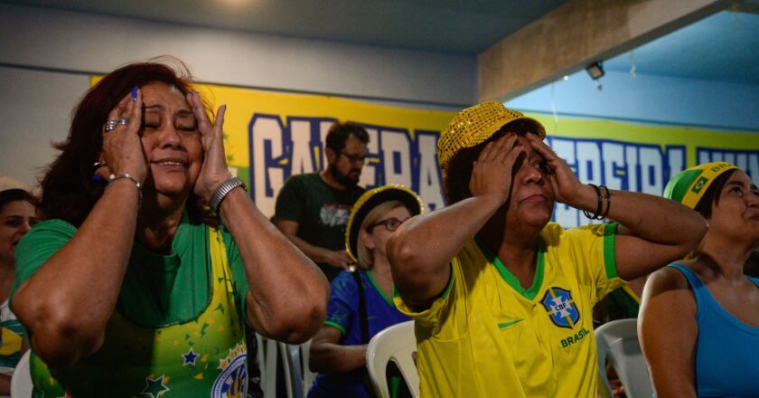 Eliminação da seleção feminina decepciona torcedoras