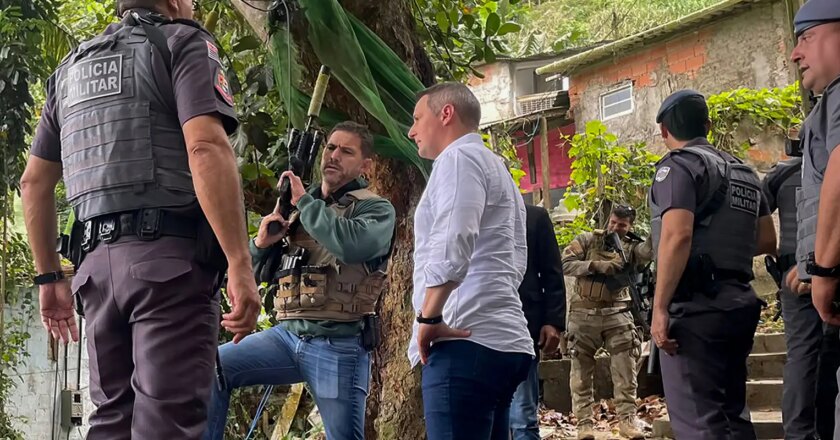 Polícia indicia três pessoas pela morte de policial em Guarujá