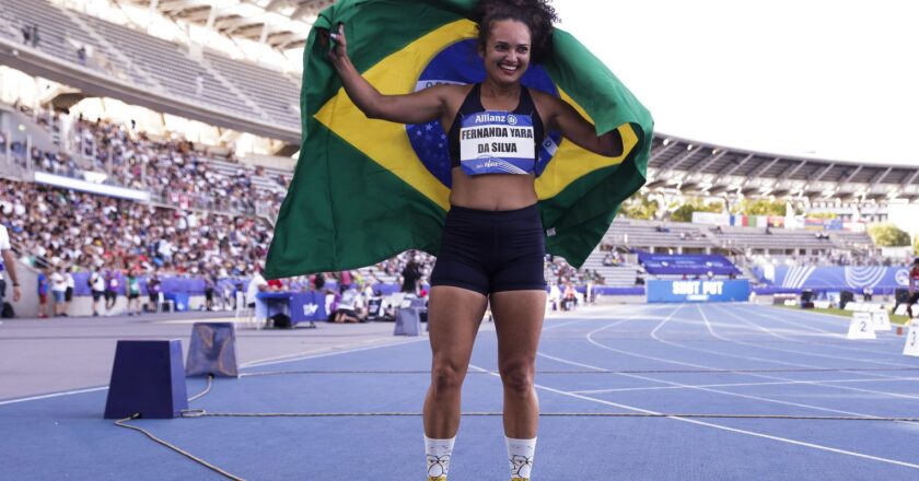 Mundial: Fernanda Yara é ouro e Brasil sobe ao pódio outras 6 vezes
