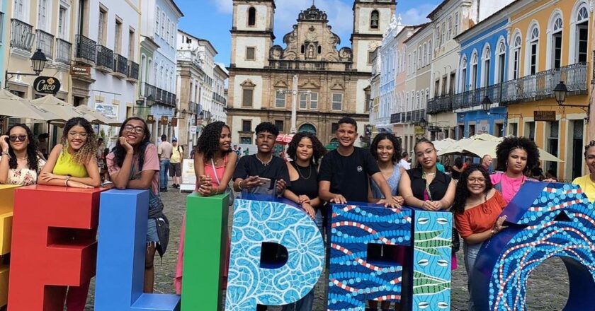 Leitura de autores pretos muda olhar em comunidade no interior baiano