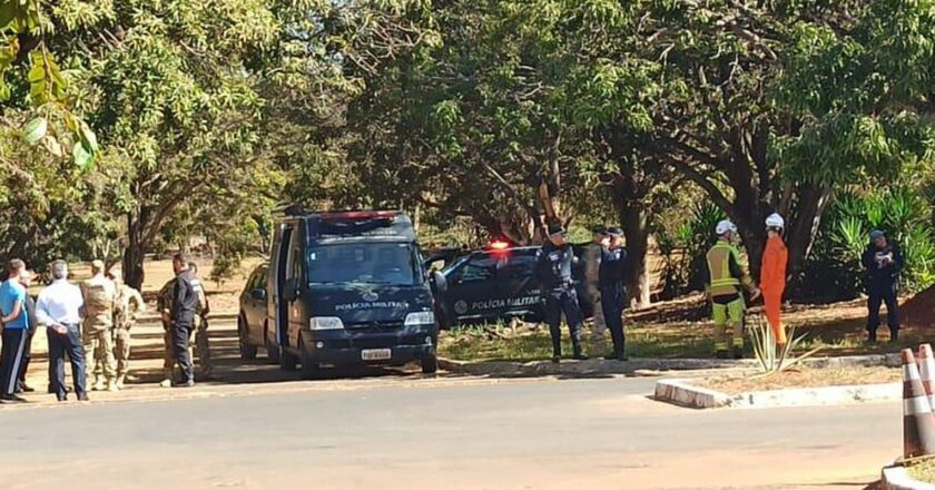 Após varredura, PMDF descarta suspeita de bomba na Embaixada da Rússia