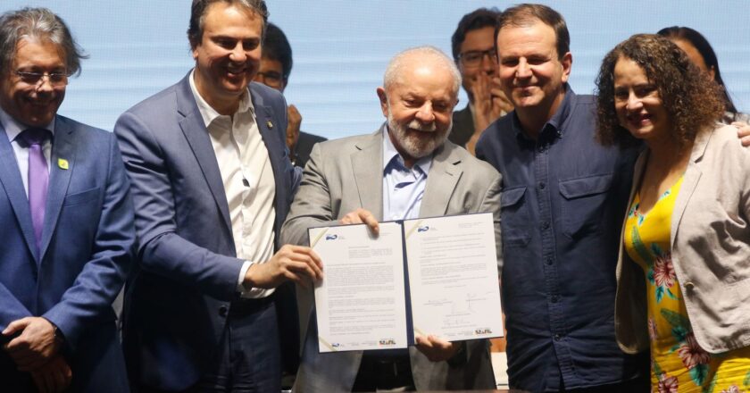 Caixa e Prefeitura do Rio assinam acordo para retomar Porto Maravilha