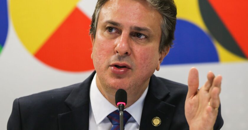 Ensino médio: consulta pública integrará proposta de reestruturação