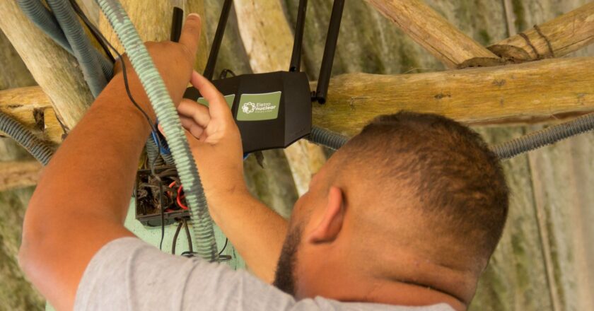 Eletronuclear instala internet em aldeias e quilombos na Costa Verde