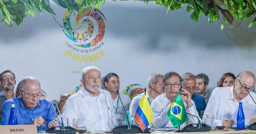 Lula propõe criação de Parlamento Amazônico, durante evento em Letícia