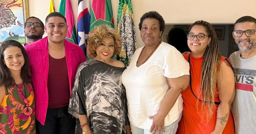 Escolas de samba do Rio de Janeiro valorizam a cultura em 2024