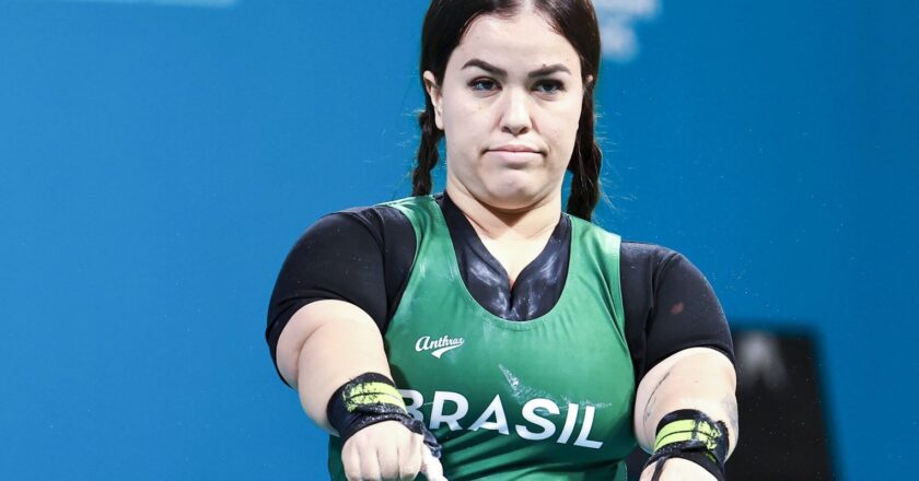 Mariana D’Andrea é prata em etapa da Copa do Mundo de Halterofilismo
