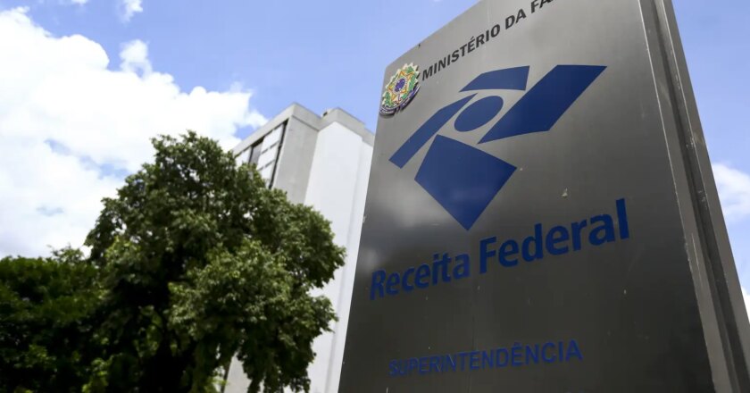 Receita credita valores de lote residual do Imposto de Renda
