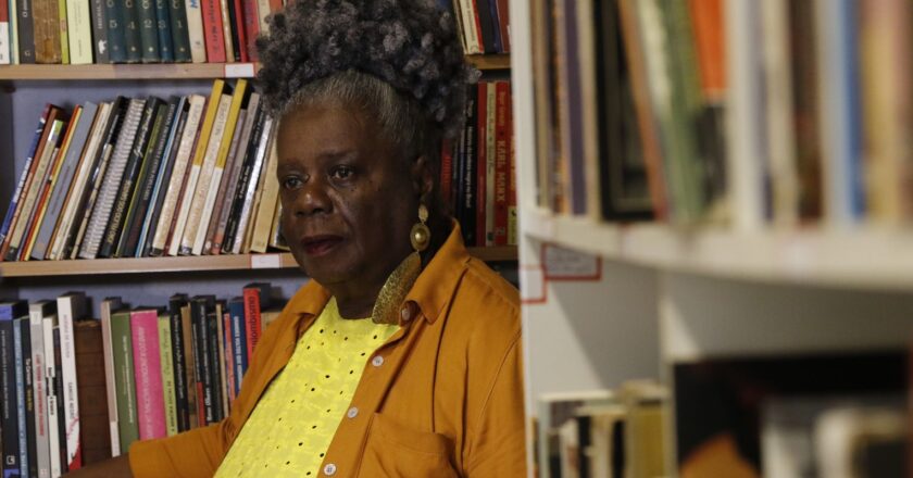 Conceição Evaristo abre Casa Escrevivência, espaço cultural no Rio