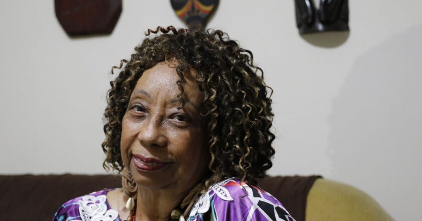 Seminário destaca mulheres pretas e homenageia Helena Theodoro