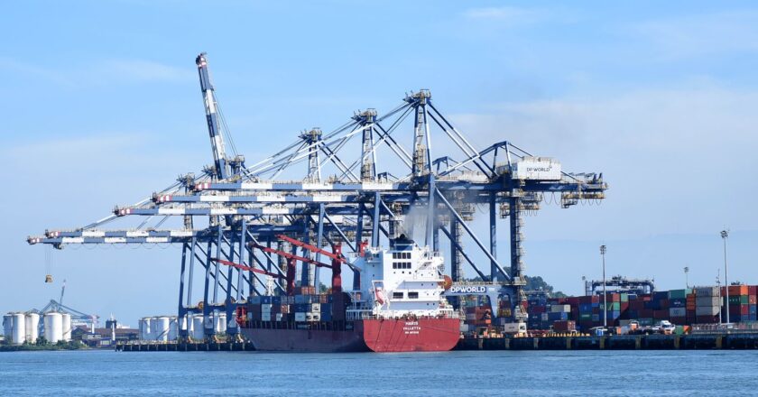 Balança comercial tem superávit de US$ 9,035 bi em julho