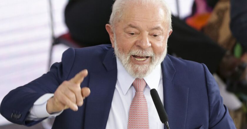 Lula defende destinação de imóveis da União abandonados para sem-teto