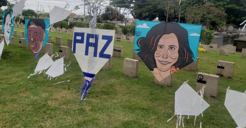 Dia de Finados tem pedidos de paz no Cemitério da Penitência no Rio