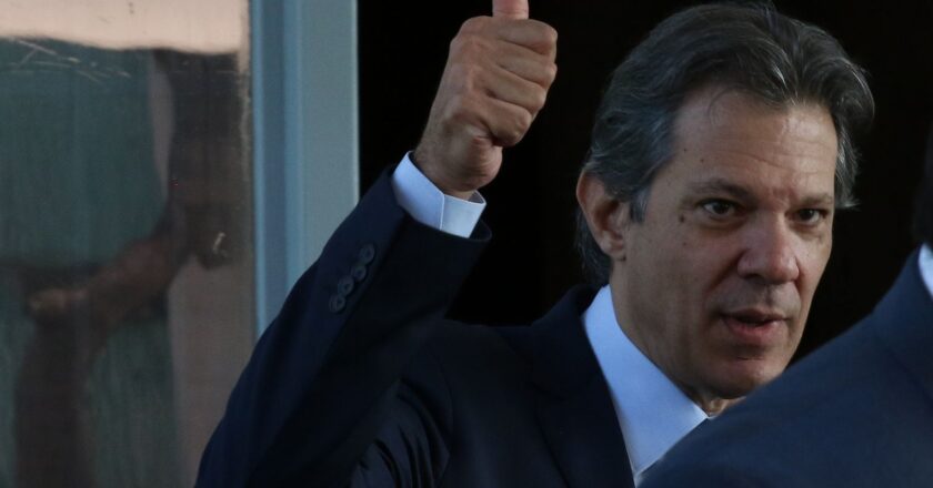 Projeto do Carf evoluiu depois de negociações, diz Haddad