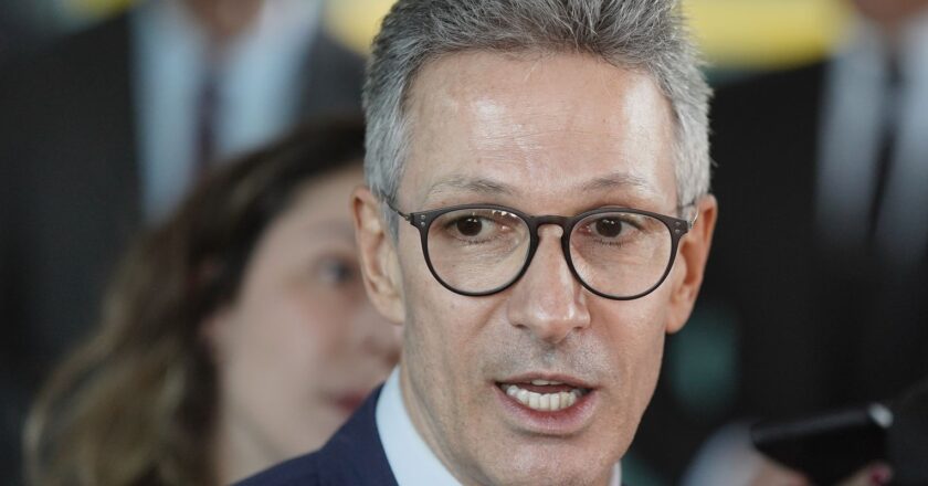 Políticos reagem à fala do governador Zema sobre frente Sul-Sudeste