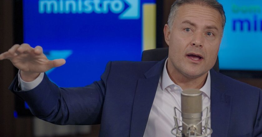 Ministro diz que Brasil quebrou amarras do teto de gastos