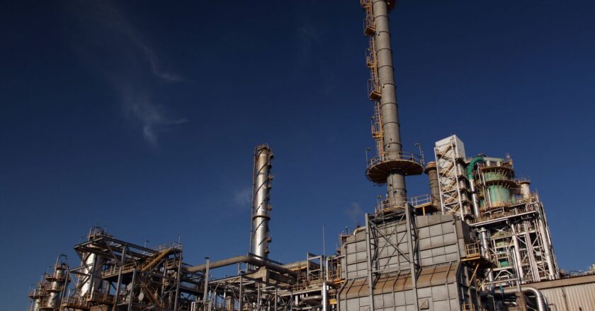Aos 70 anos, Petrobras mira transição energética e margem equatorial