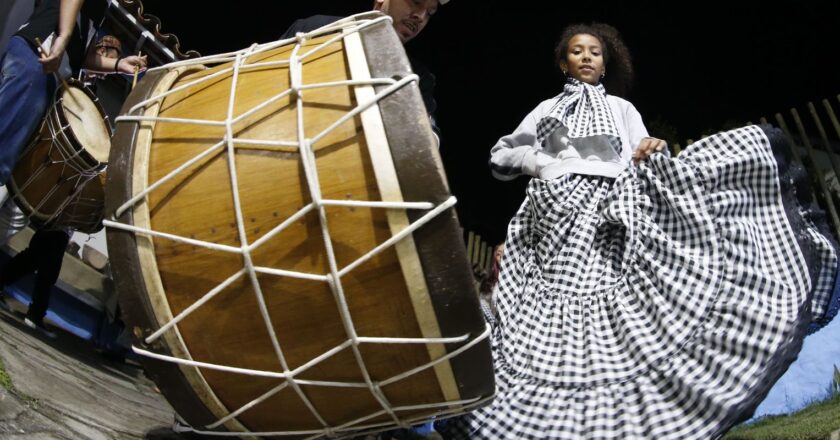 Iphan recebe até sexta-feira contribuições sobre samba de bumbo