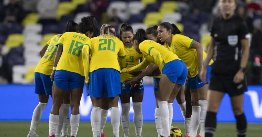 Governo adotará ponto facultativo em jogos da Seleção Feminina