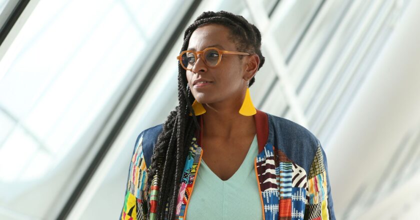 Combate à evasão de negros em universidades requer novas políticas