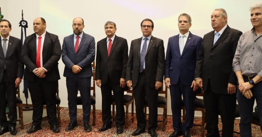 Governo firma pacto para melhor condição de trabalho no setor cafeeiro