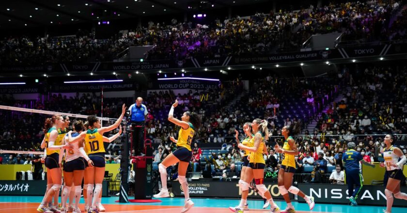 Brasil vence Bélgica e se mantém no Pré-Olímpico de vôlei feminino