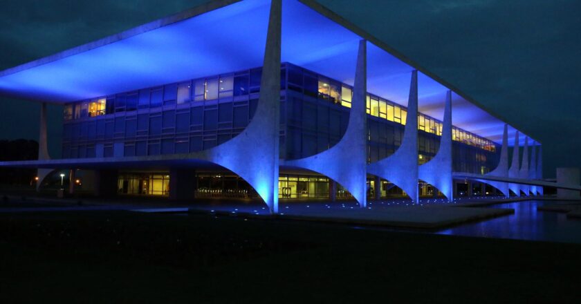 Campanha Novembro Azul alerta para perigo de doenças urológicas