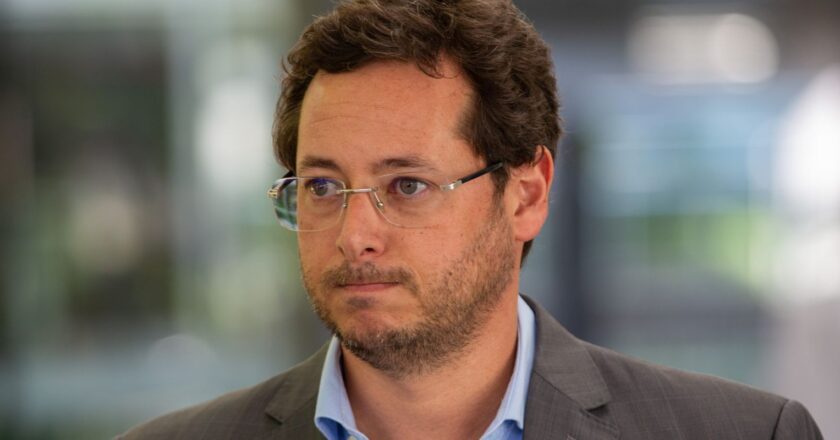 Bolsonaro só vai depor após acessar autos do processo, diz advogado