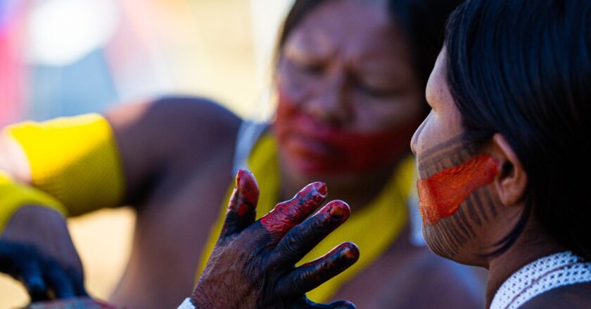 Indígenas acampam em Brasília à espera da decisão sobre marco temporal